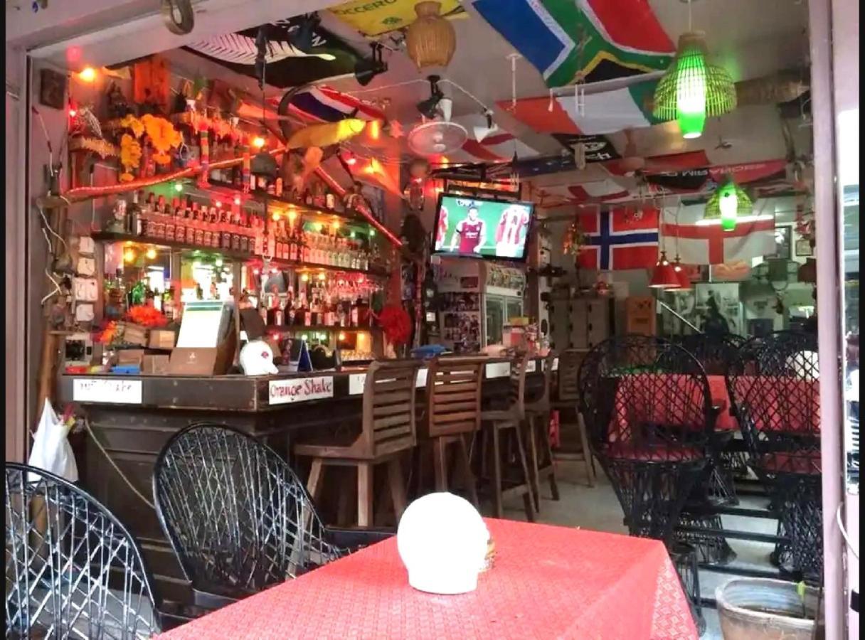 Vech Guesthouse Patong Dış mekan fotoğraf