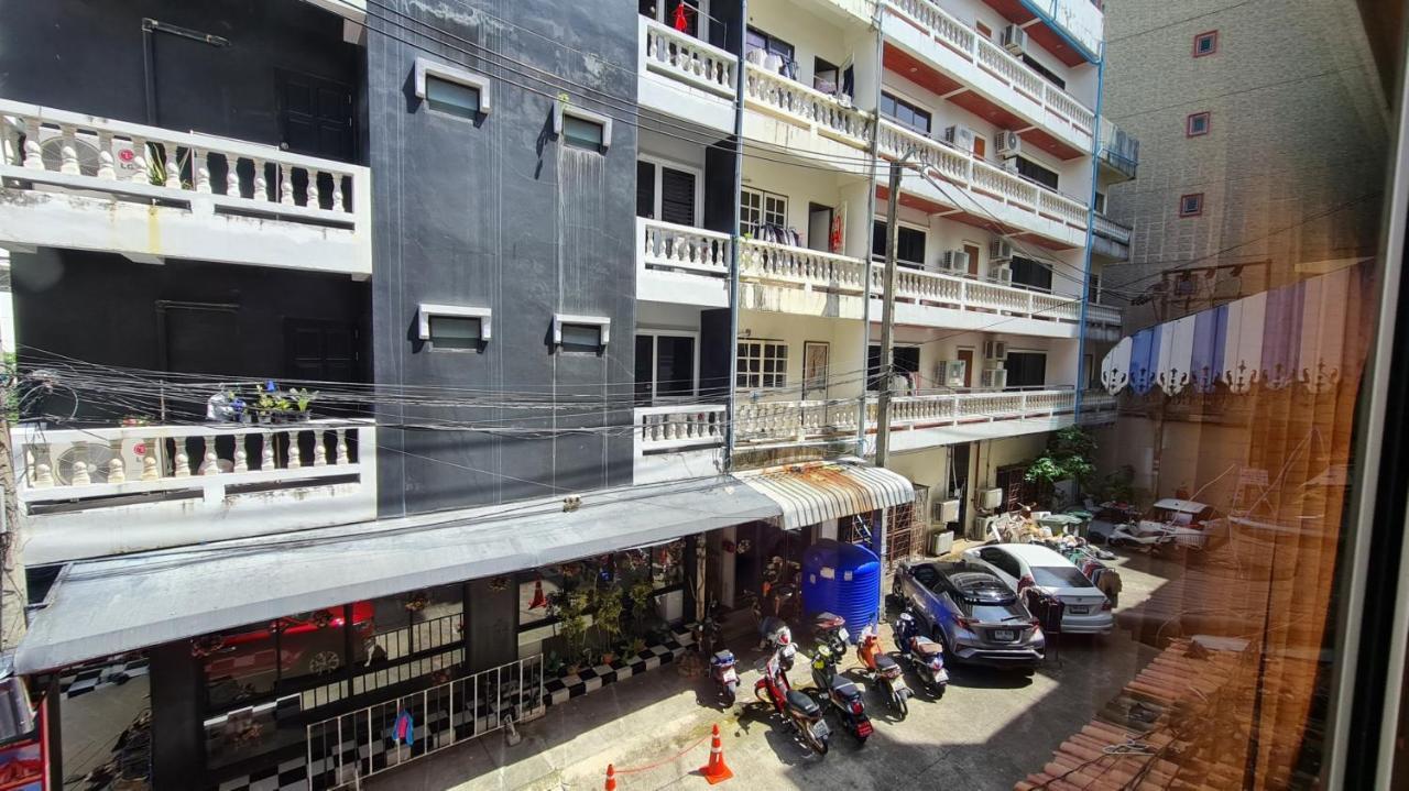 Vech Guesthouse Patong Dış mekan fotoğraf